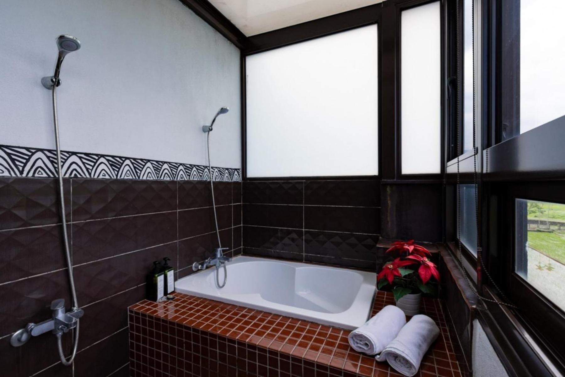 Hi Zebra Travel B&B Dongshan  Exterior foto